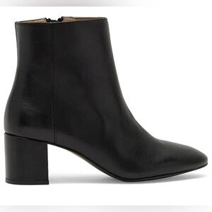 BRUNO MAGLI
Jenny Leather Booties Size 38/7.5